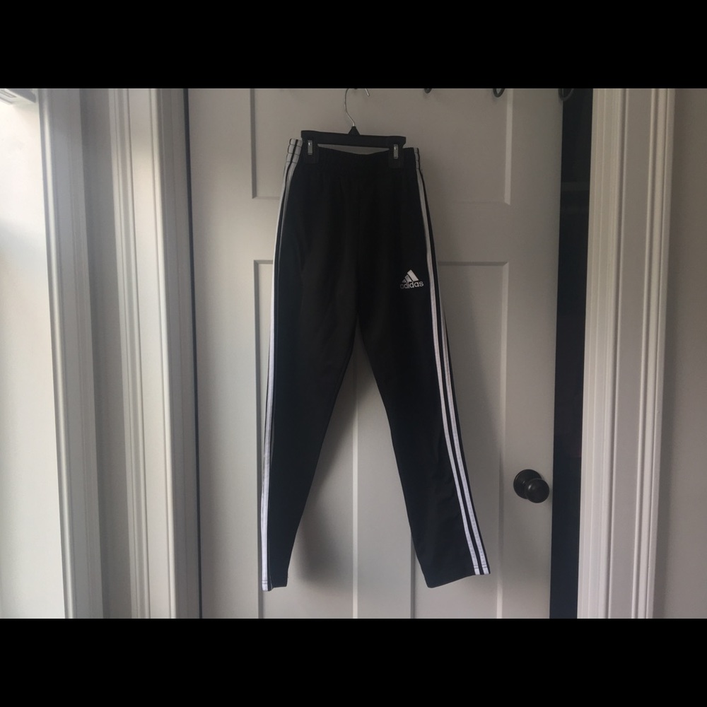 Adidas joggers